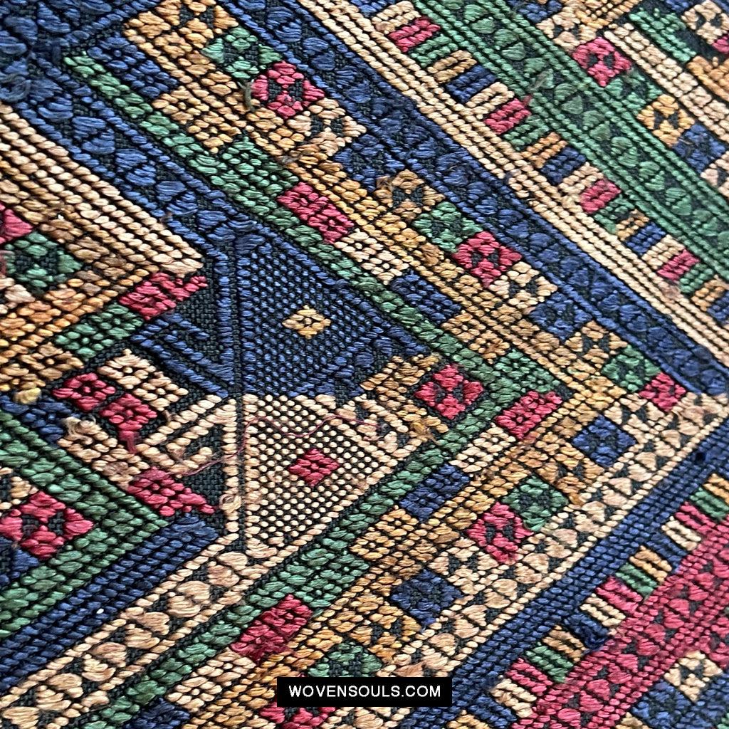 1572 Tissage cérémoniel de soie vintageArt textile du Laos-WOVENSOULS Textiles anciens et galerie d'art