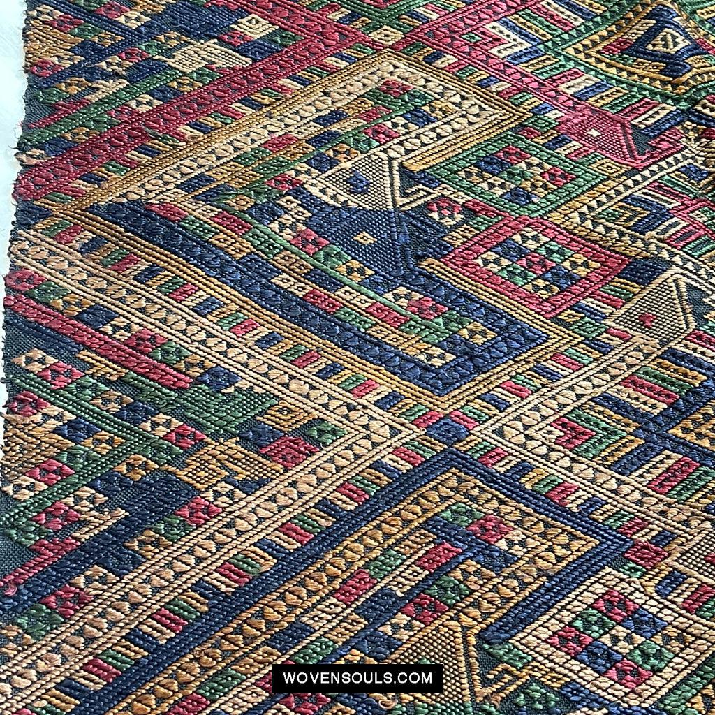 1572 Tissage cérémoniel de soie vintageArt textile du Laos-WOVENSOULS Textiles anciens et galerie d'art