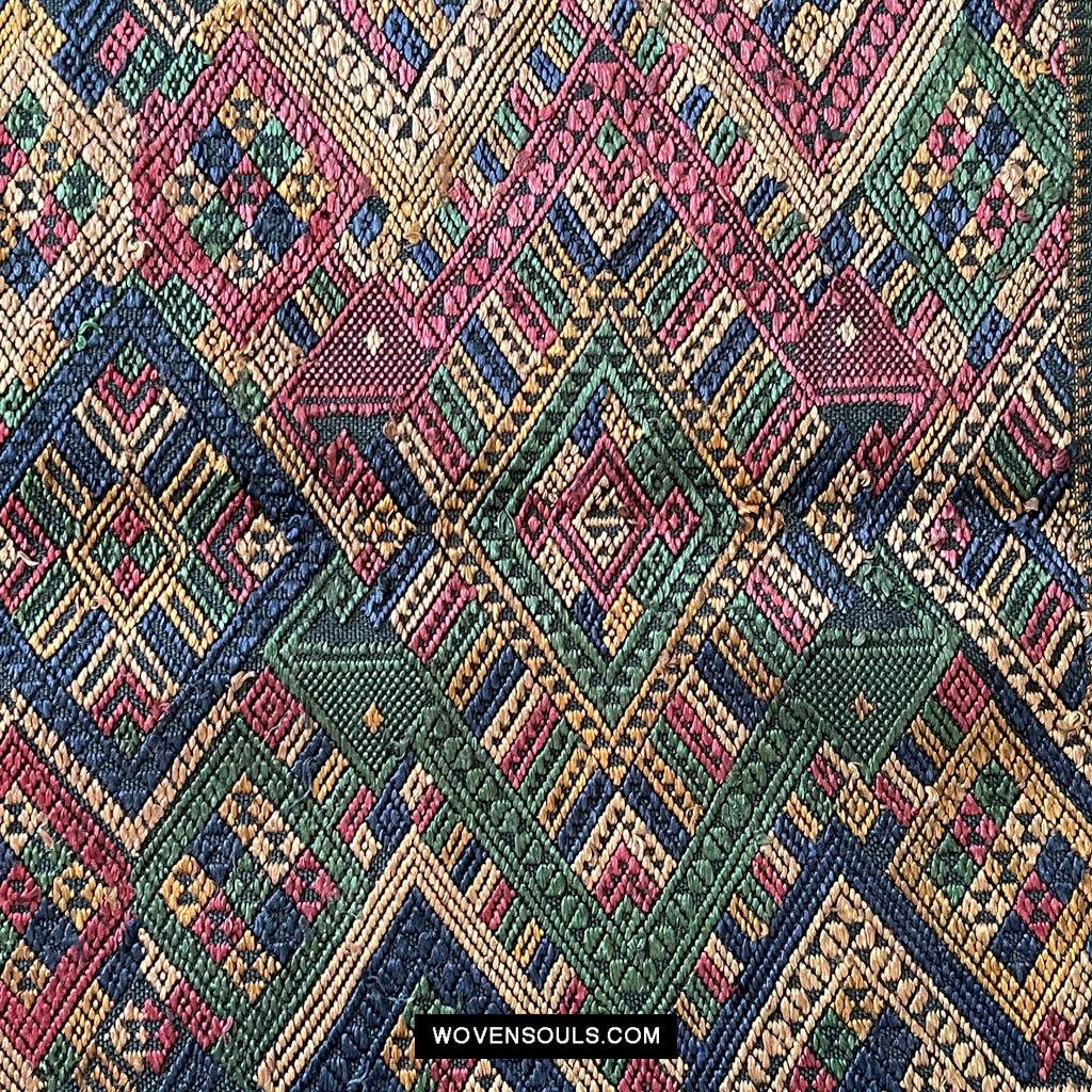 1572 Tissage cérémoniel de soie vintageArt textile du Laos-WOVENSOULS Textiles anciens et galerie d'art