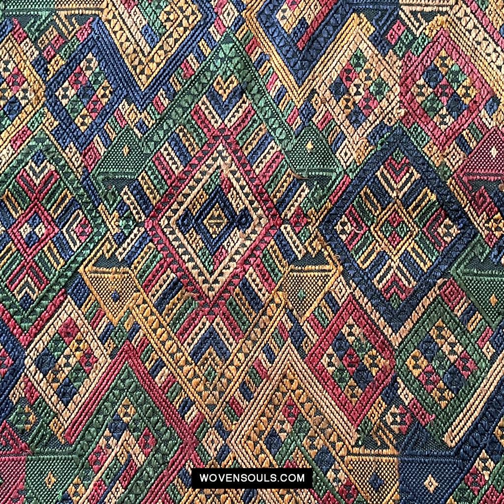 1572 Tissage cérémoniel de soie vintageArt textile du Laos-WOVENSOULS Textiles anciens et galerie d'art