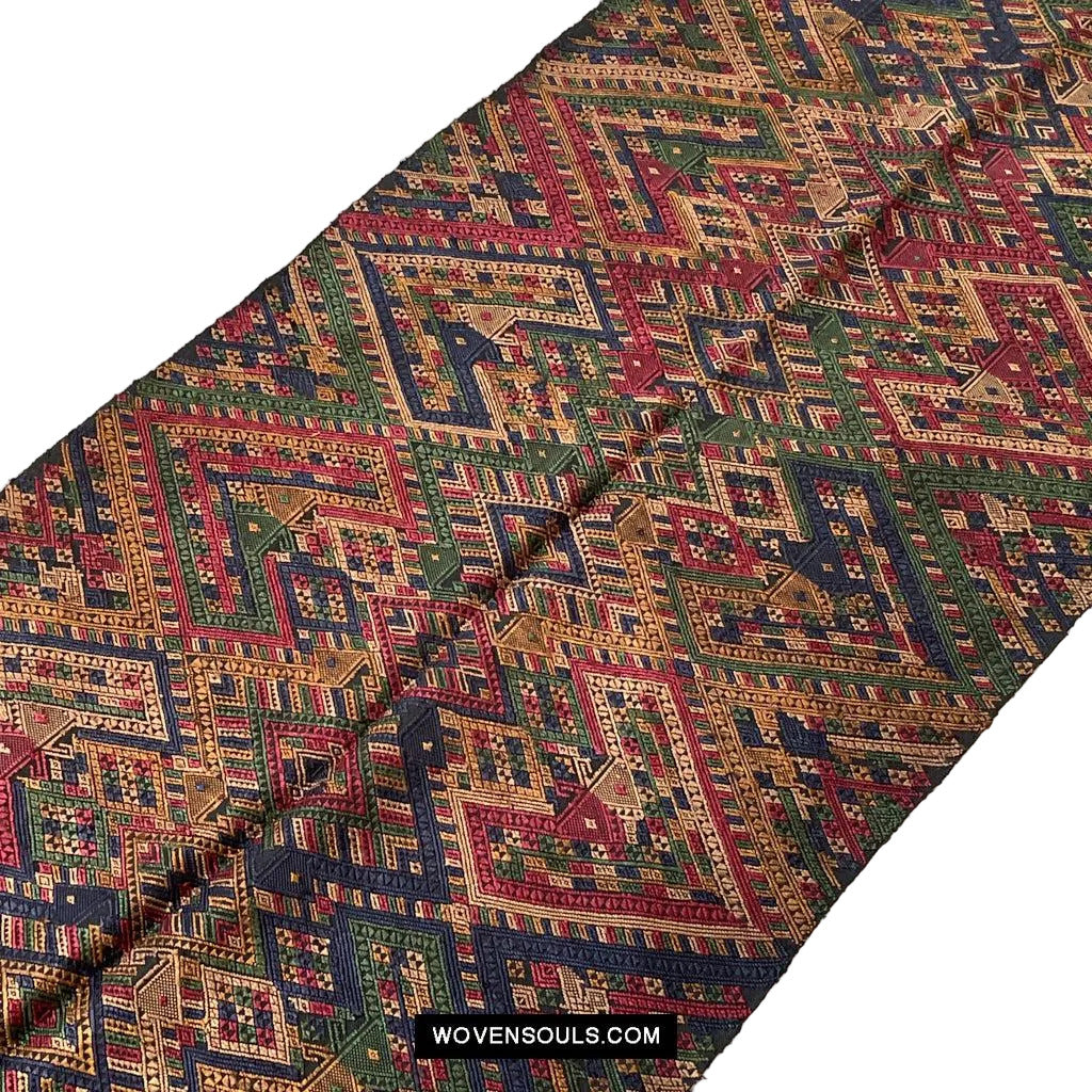 1572 Tissage cérémoniel de soie vintageArt textile du Laos-WOVENSOULS Textiles anciens et galerie d'art