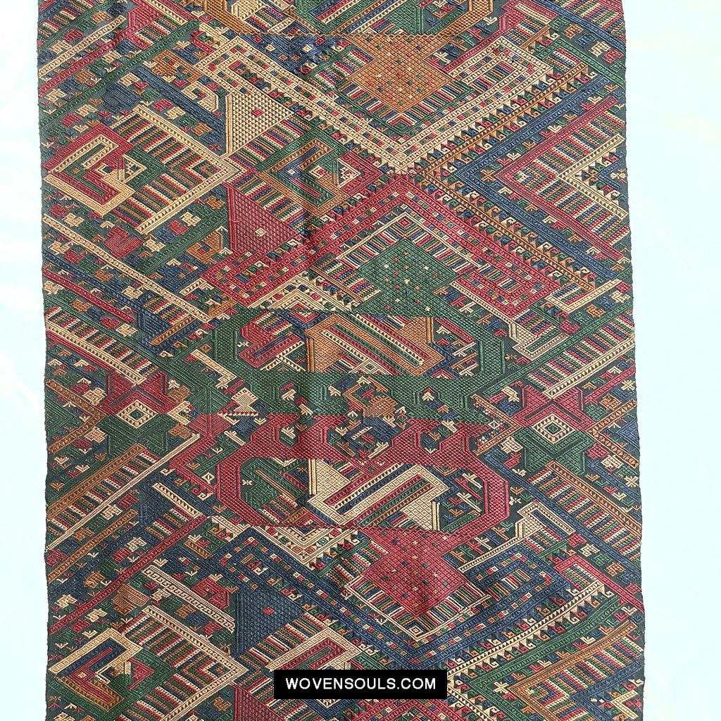 1573 Tissage cérémoniel de soie vintageArt textile du Laos-WOVENSOULS Textiles anciens et galerie d'art
