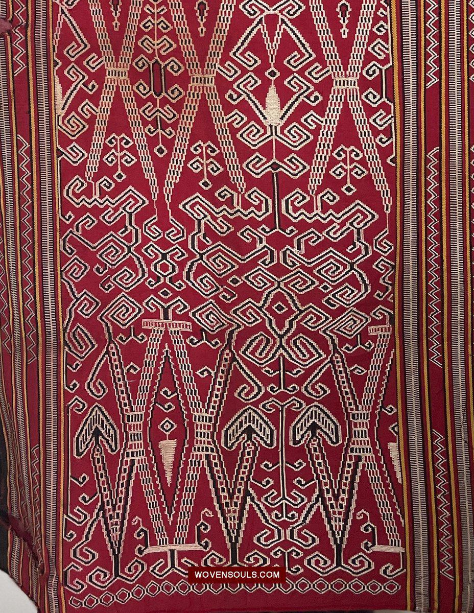 1584 Pua Sungkit tissé vintage de Bornéo-WOVENSOULS-Antique-Vintage-Textiles-Art-Décor