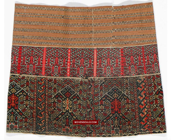 1615 Museum-Quality Old Chinese Hainan Run Li Ethnic Minority Woven Skirt-WOVENSOULS Antique Textiles & Art Gallery