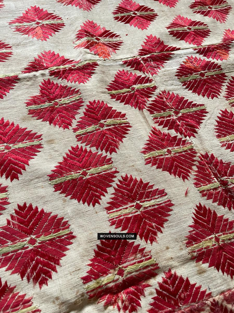 1675 Antique Red & WHite Phulkari Floral Thirma - WOVENSOULS Antique ...