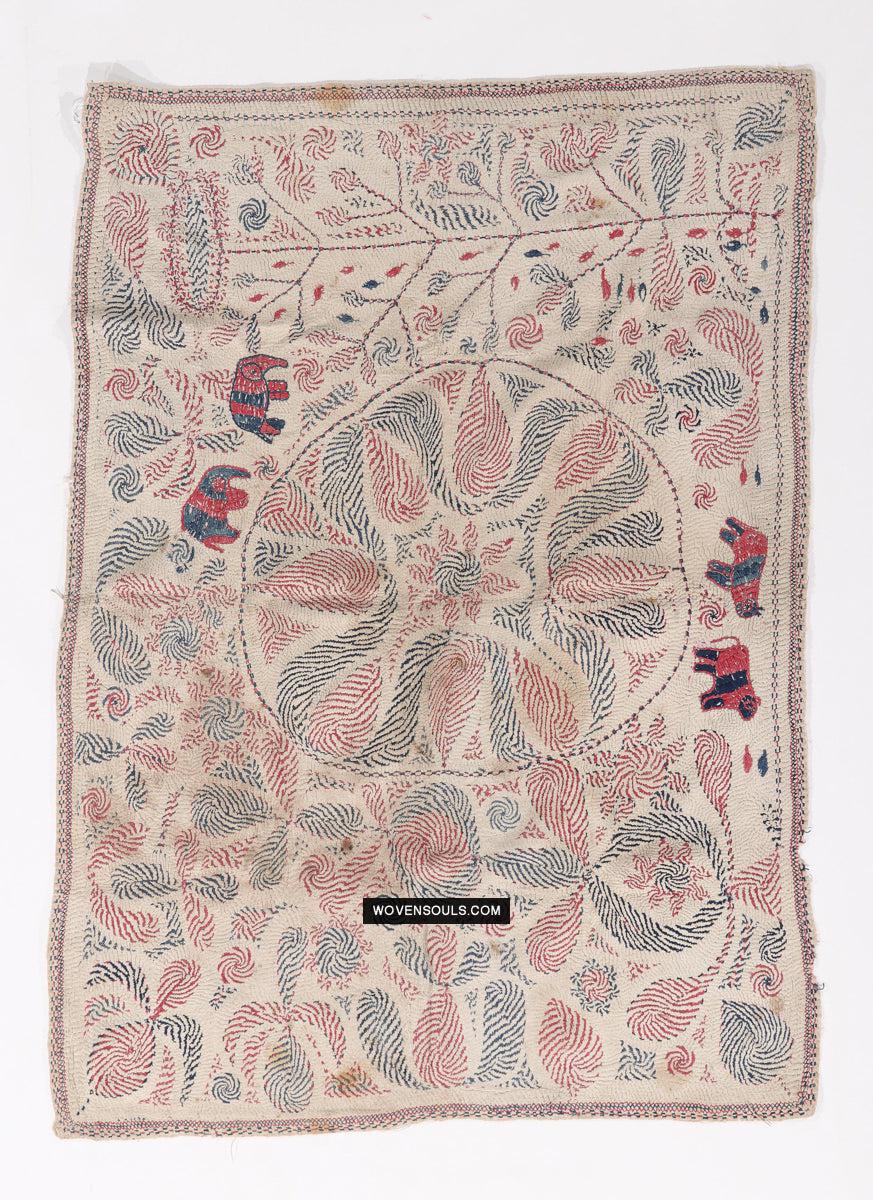 1677 Old Kantha Embroidery Bengal Textile Art-WOVENSOULS Antique Textiles &amp; Art Gallery