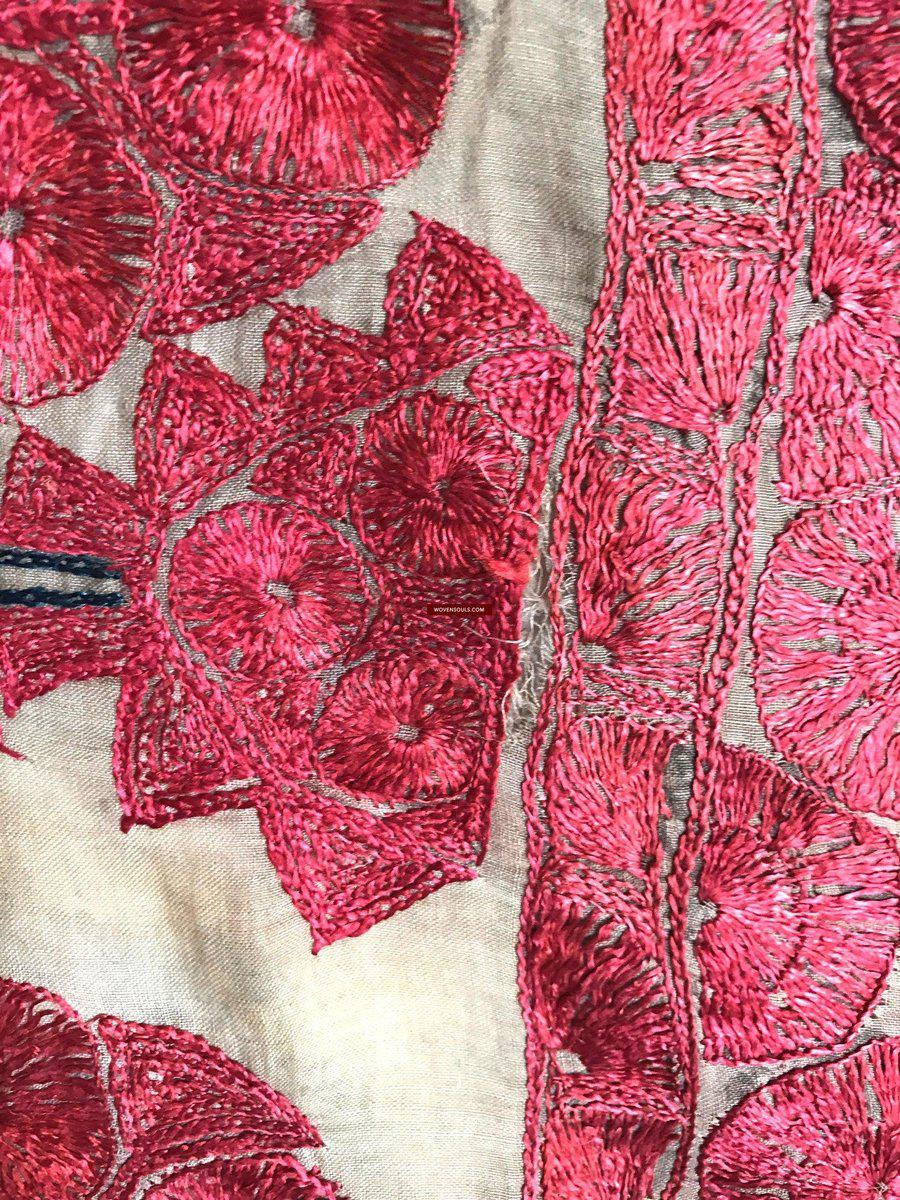 528 Old Sindh Odhana Abochani Shawl Silk Embroidery on Fine Base-WOVENSOULS-Antique-Vintage-Textiles-Art-Decor