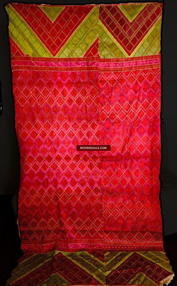 577 SOLD Swat Valley Thirma Phulkari Bagh with Lehariya Border-WOVENSOULS-Antique-Vintage-Textiles-Art-Decor