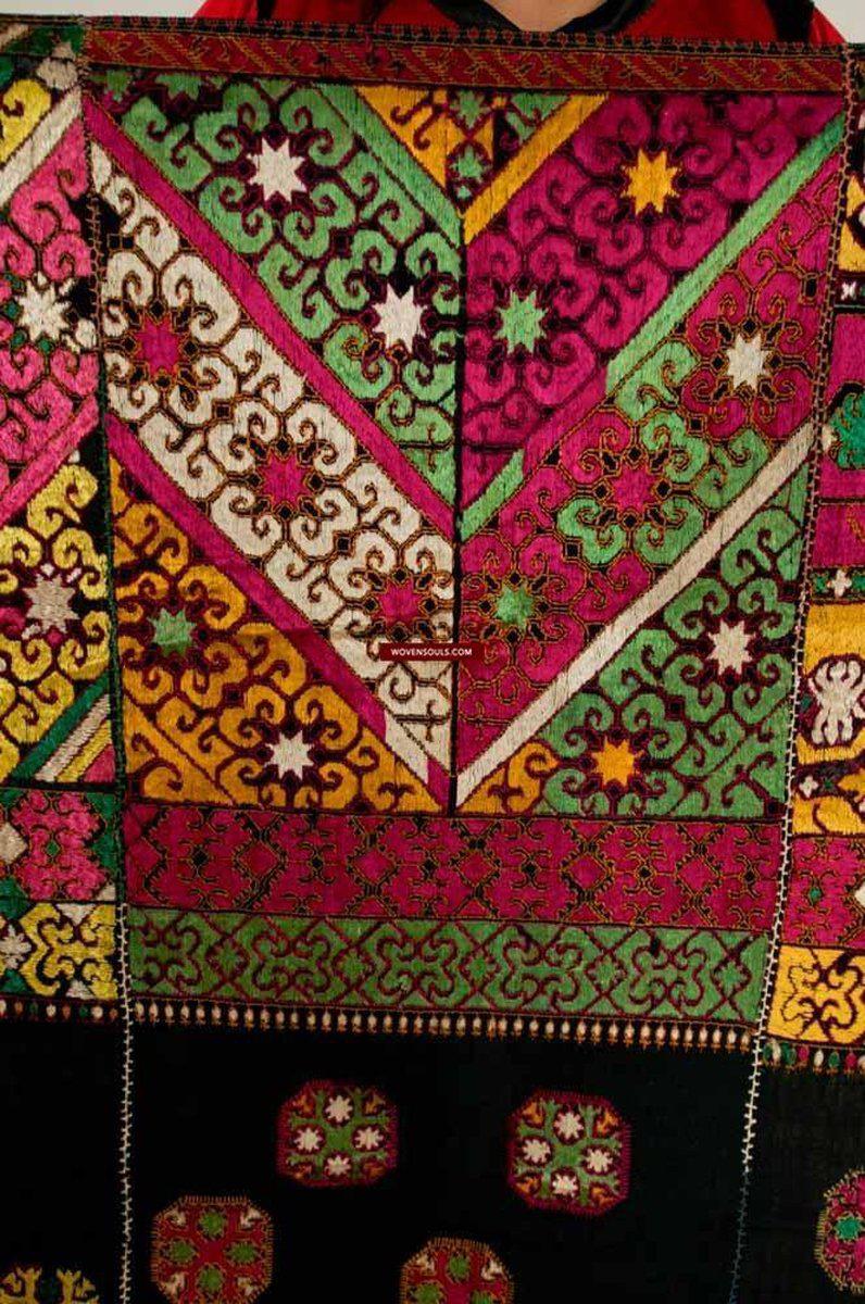 582 SOLD - Outstanding Antique Bridal Swat Valley Embroidery Phulkari Shawl Textile-WOVENSOULS-Antique-Vintage-Textiles-Art-Decor