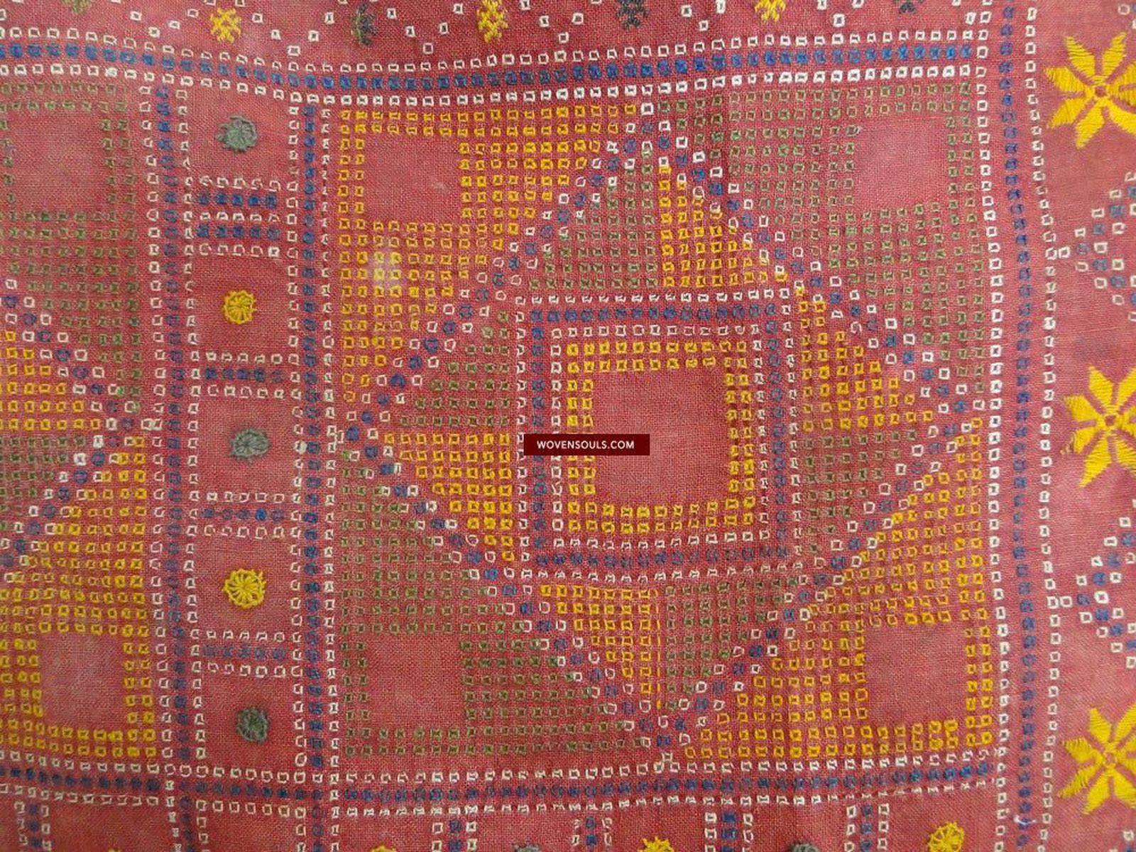 618 Old Bishnoi Shekhawati Wedding Odhana Shawl - Embroidery Bandhini Patterns-WOVENSOULS-Antique-Vintage-Textiles-Art-Decor