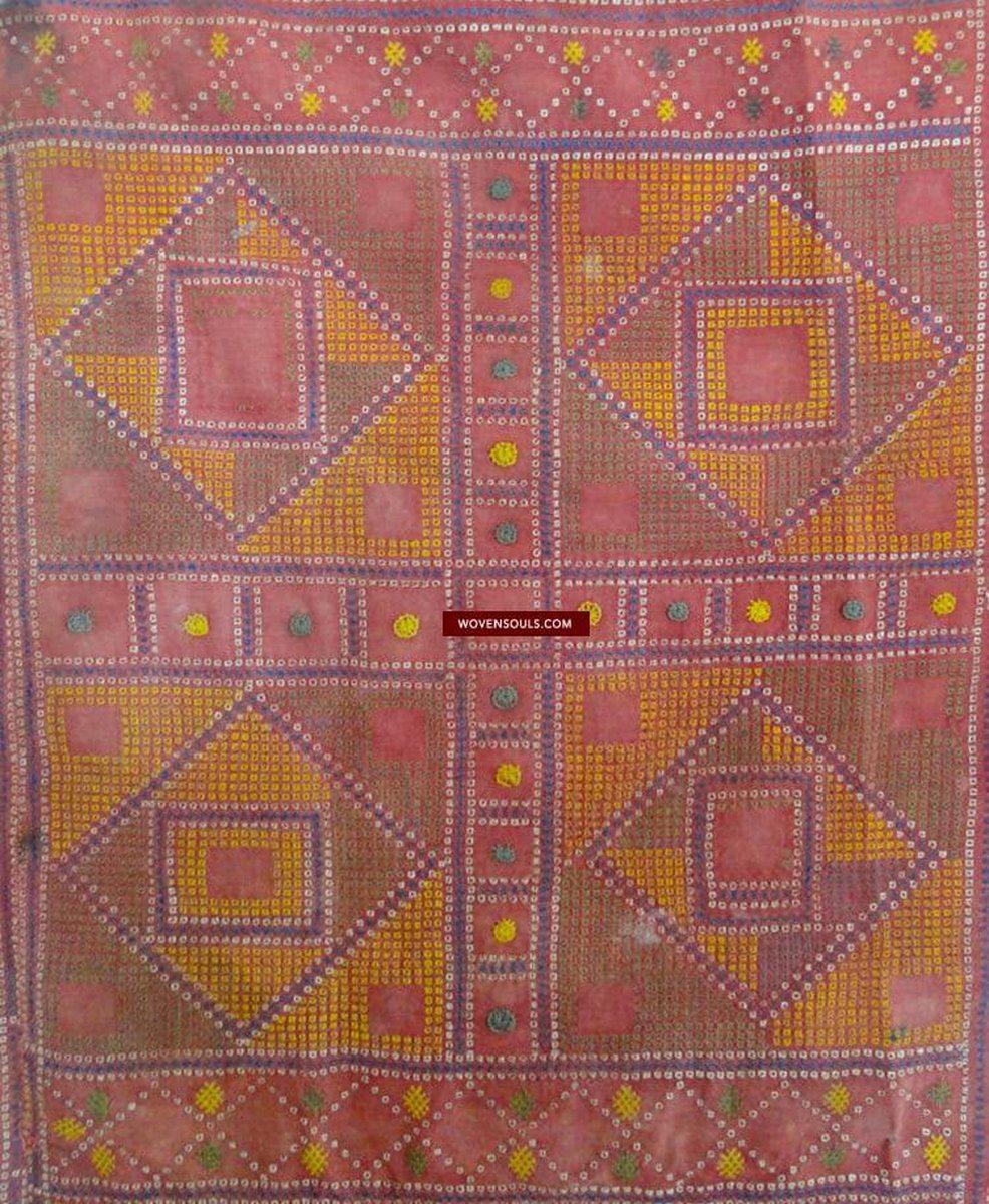 618 Old Bishnoi Shekhawati Wedding Odhana Shawl - Embroidery Bandhini Patterns-WOVENSOULS-Antique-Vintage-Textiles-Art-Decor