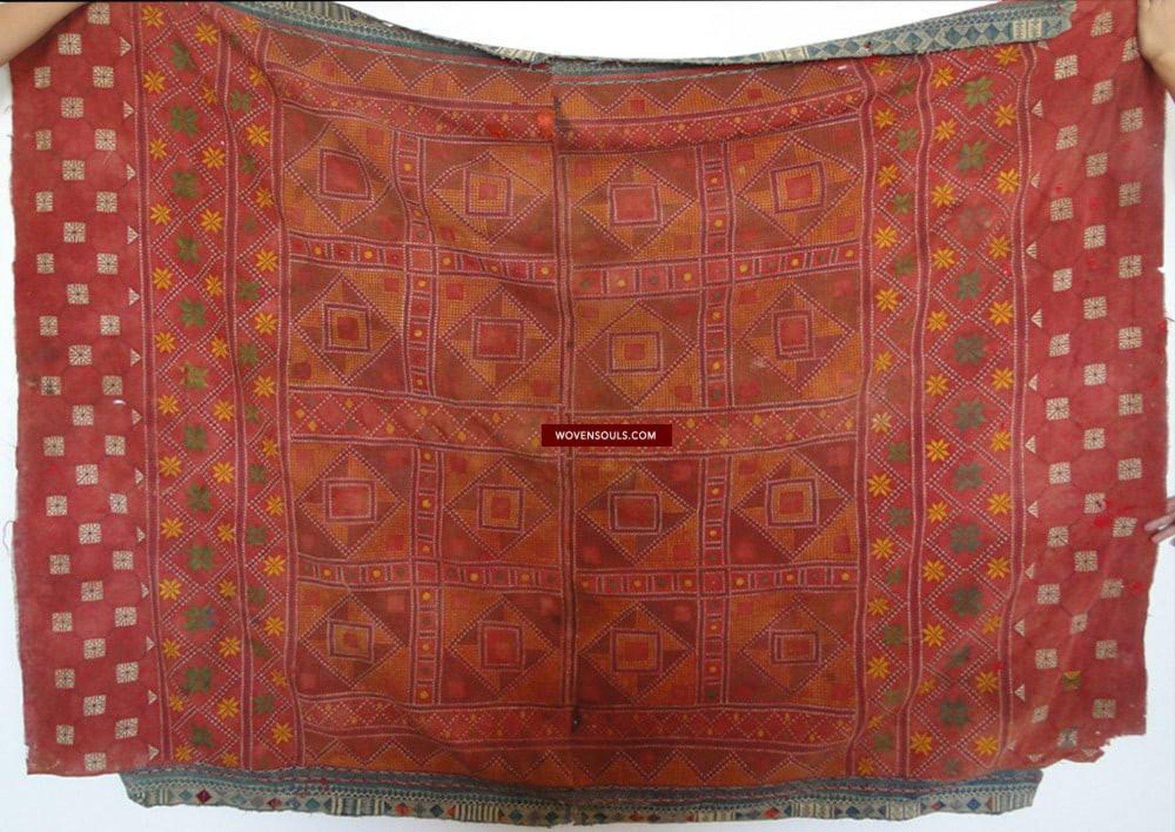 618 Old Bishnoi Shekhawati Wedding Odhana Shawl - Embroidery Bandhini Patterns-WOVENSOULS-Antique-Vintage-Textiles-Art-Decor