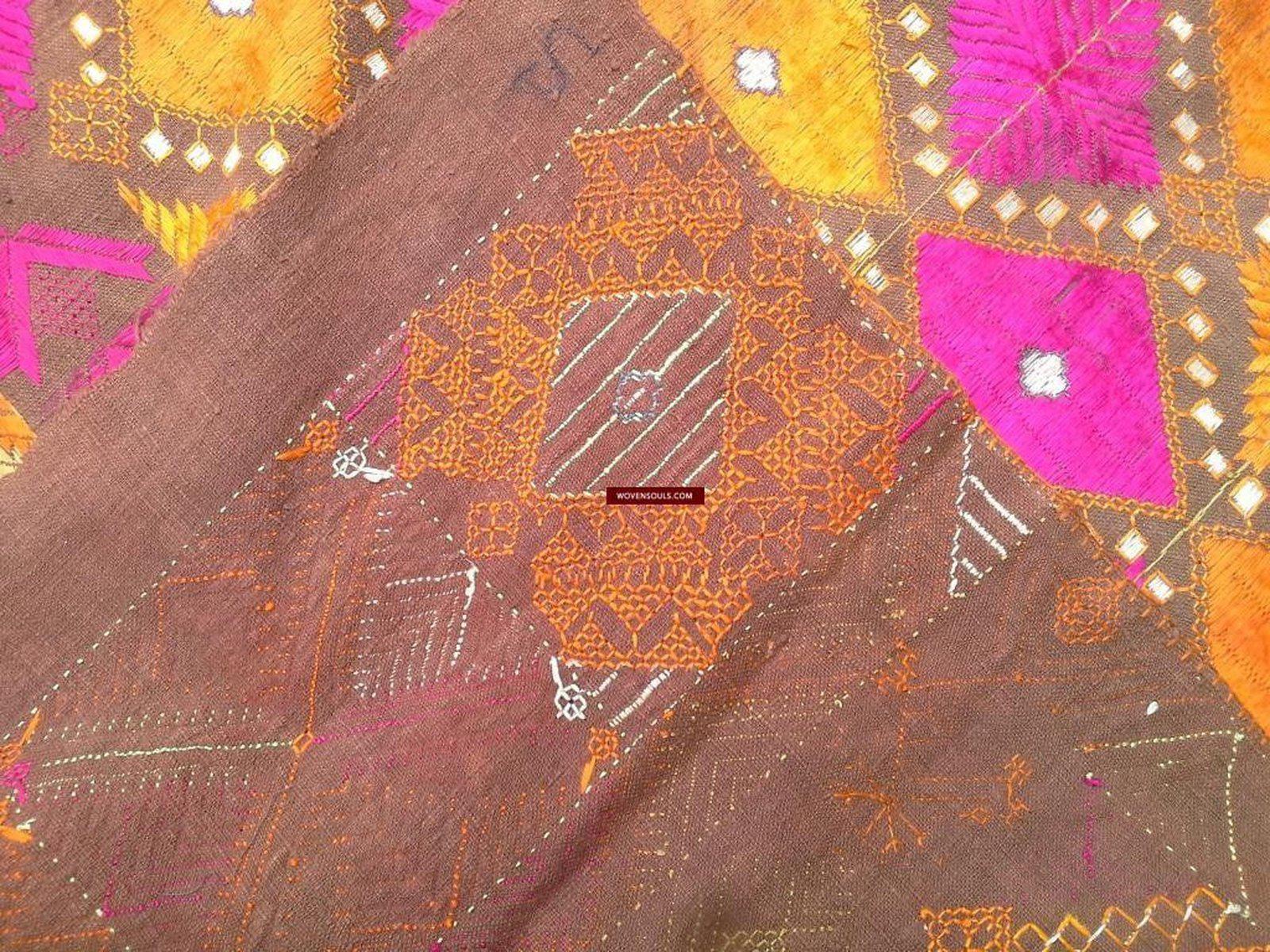 640 Old Wedding Shawl Diamond Bagh Phulkari Indian Textile Punjab-WOVENSOULS-Antique-Vintage-Textiles-Art-Decor