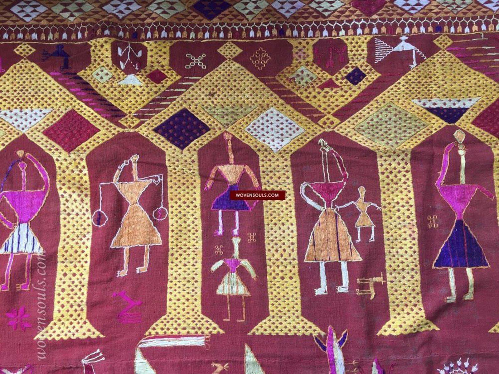 809 Darshan Dwar Phulkari Bagh textile-WOVENSOULS-Antique-Vintage-Textiles-Art-Decor