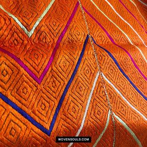 822 Phulkari Bagh - Unusual Pattern 'W' or 'M'-WOVENSOULS Antique Textiles &amp; Art Gallery