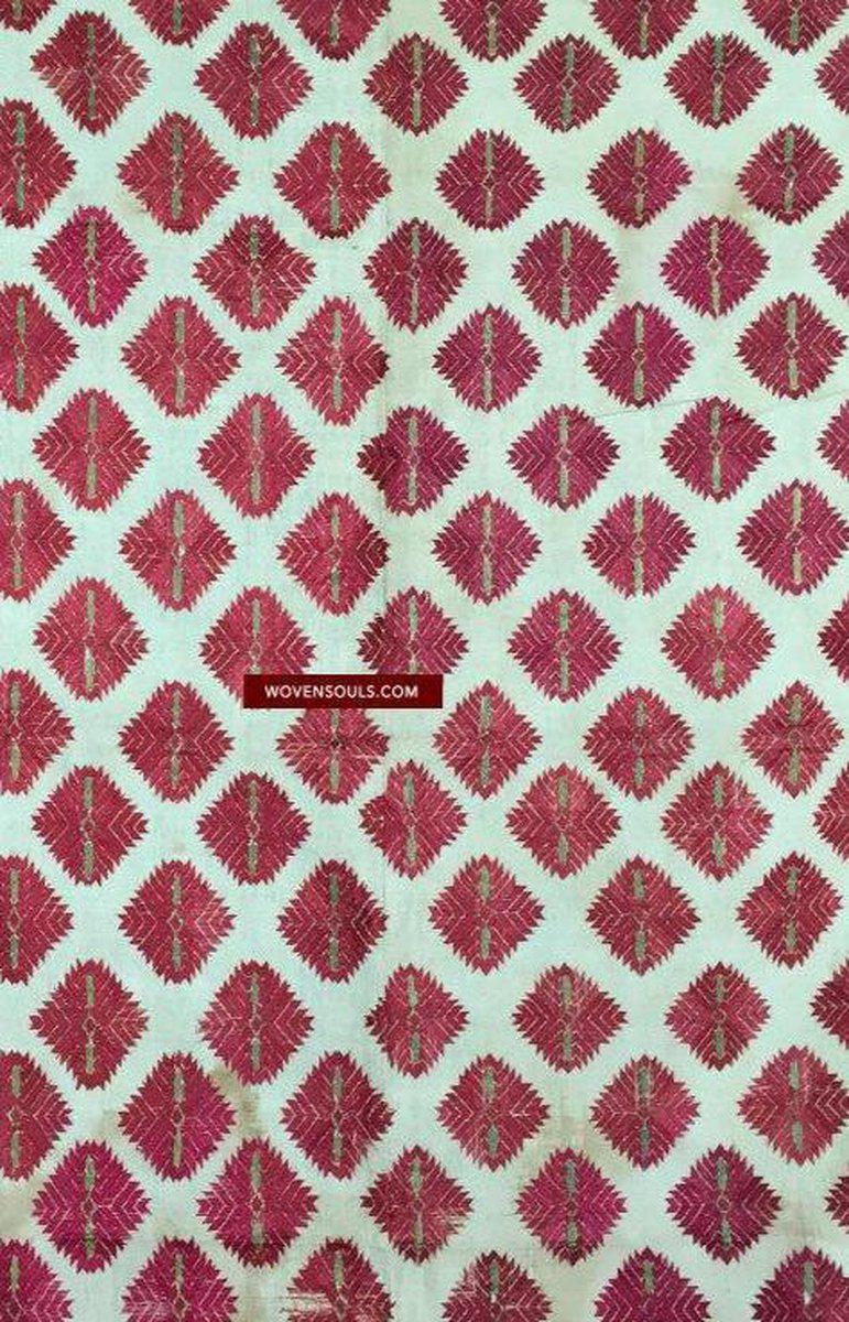 836 Phulkari Bagh Floral Thirma-WOVENSOULS-Antique-Vintage-Textiles-Art-Decor