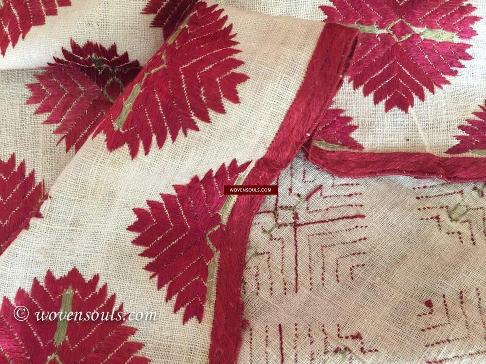 836 Phulkari Bagh Floral Thirma-WOVENSOULS-Antique-Vintage-Textiles-Art-Decor