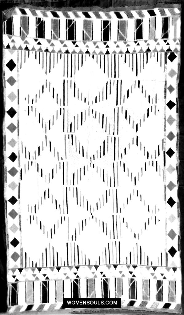 837 Creative Art - Large Layout Bagh Phulkari-WOVENSOULS Antique Textiles &amp; Art Gallery