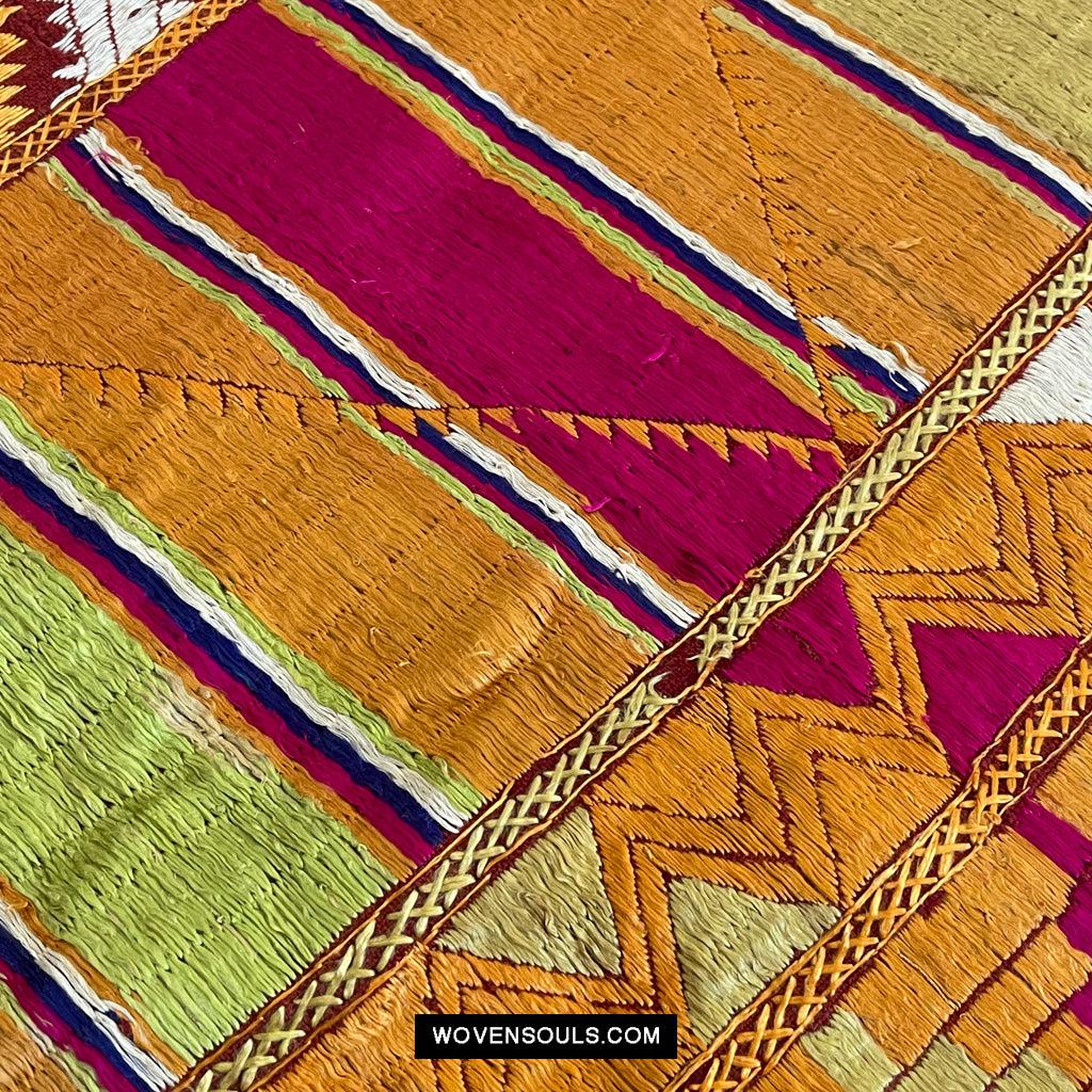 837 Creative Art - Large Layout Bagh Phulkari-WOVENSOULS Antique Textiles &amp; Art Gallery