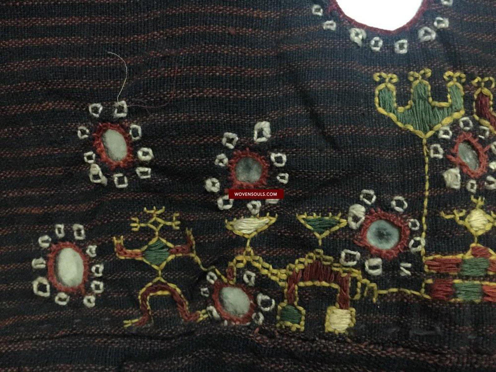 847 Old Bishnoi Woven Skirt with Amazing Embroidered Motifs-WOVENSOULS-Antique-Vintage-Textiles-Art-Decor