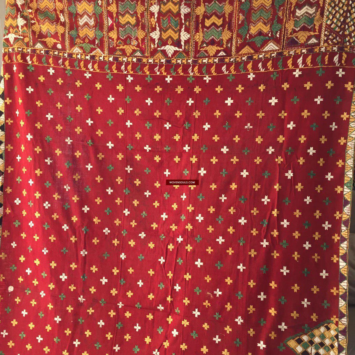 phulkari shawl men
