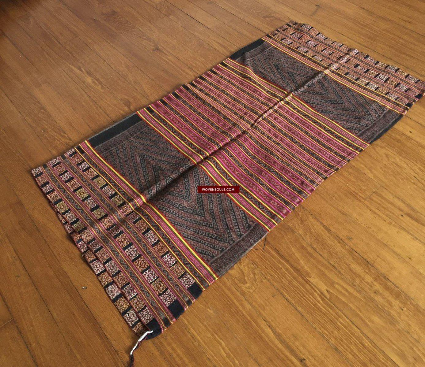 902 Old Ikat Sarong Weaving with Supplementary Weft from Biboki Timor-WOVENSOULS-Antique-Vintage-Textiles-Art-Decor