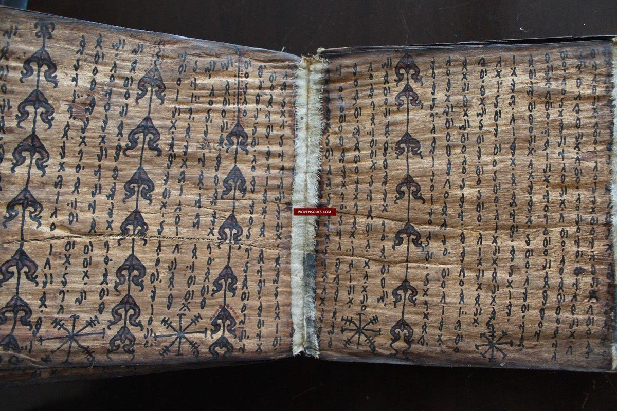 907 Antique Large Batak Shaman Guru Pustaha Manuscript 2 - WOVENSOULS ...