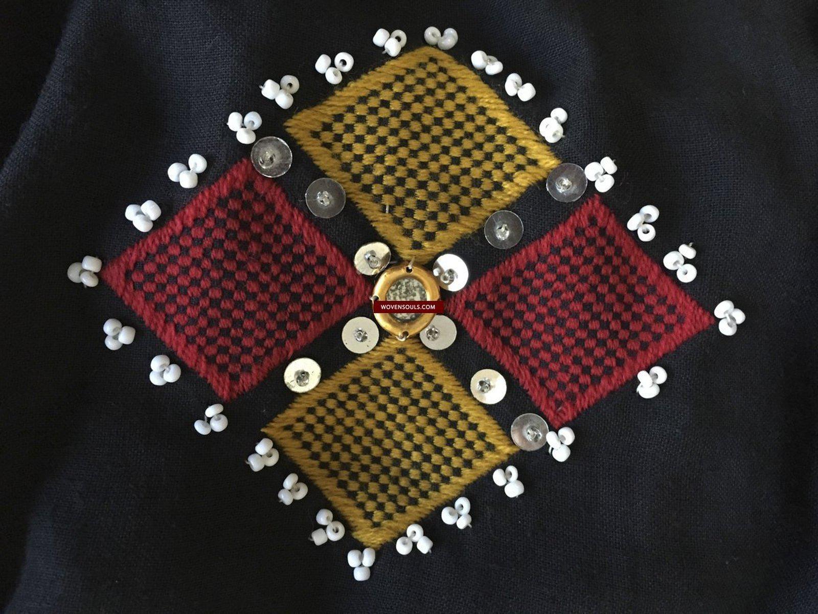 917 VINTAGE KOHISTAN BLACK SHAWL TEXTILE-WOVENSOULS-Antique-Vintage-Textiles-Art-Decor