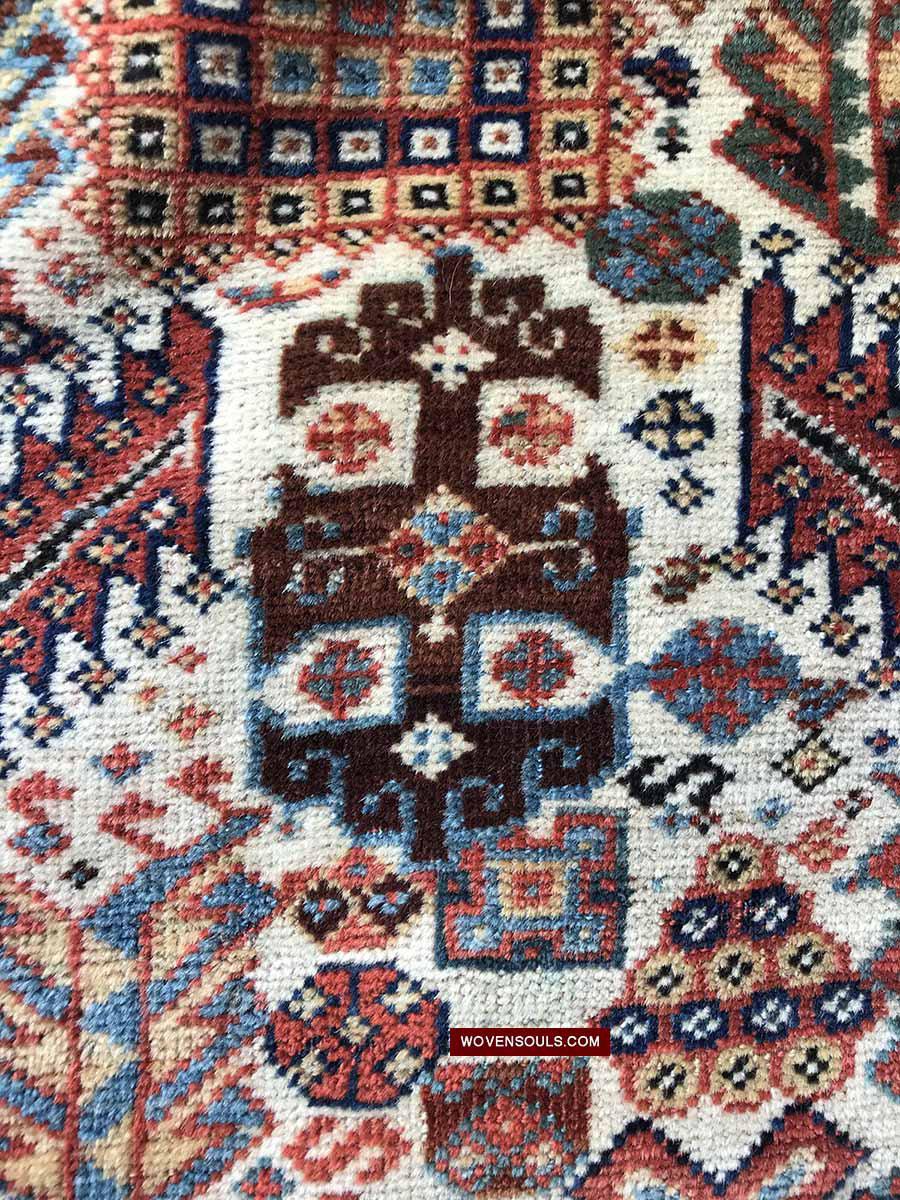 1540 Antique White Field Shekarlou Shekarlu Qashqai Rug with Animals in the Border - NFS-WOVENSOULS-Antique-Vintage-Textiles-Art-Decor