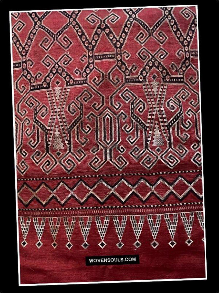 Antique Pua Sungkit & Pua Pilih - WOVENSOULS Antique Textiles 
