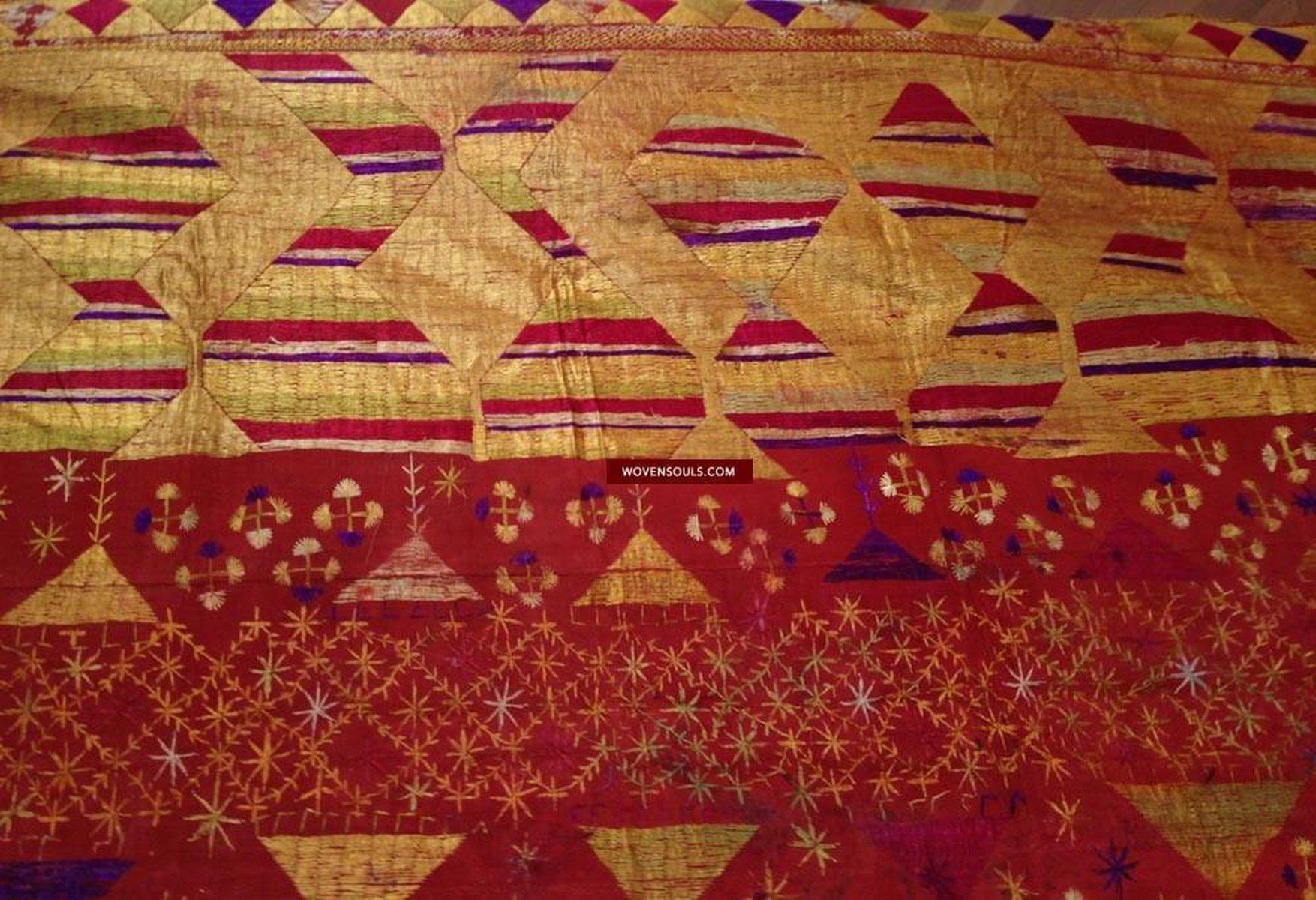 LOT 18 - 714 Sarpallu Phulkari Bagh SOLD-WOVENSOULS-Antique-Vintage-Textiles-Art-Decor