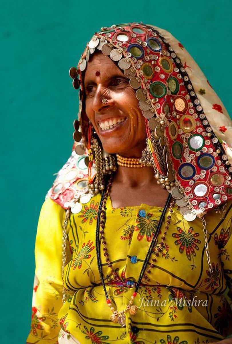 Rent or Buy Gujarat Folk Fancy Dress Costume for Boys Online in India